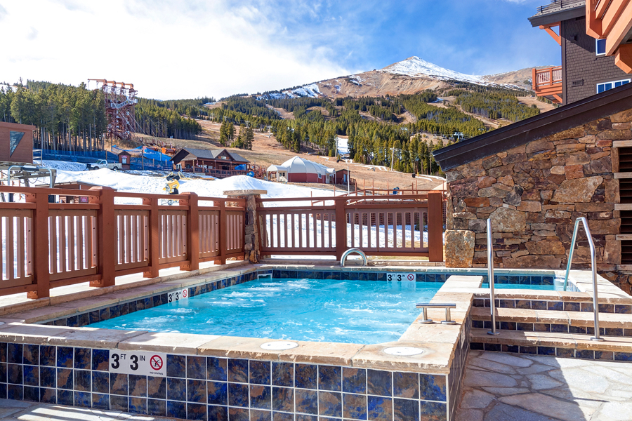 Crystal Peak Lodge Summit Mountain Rentals