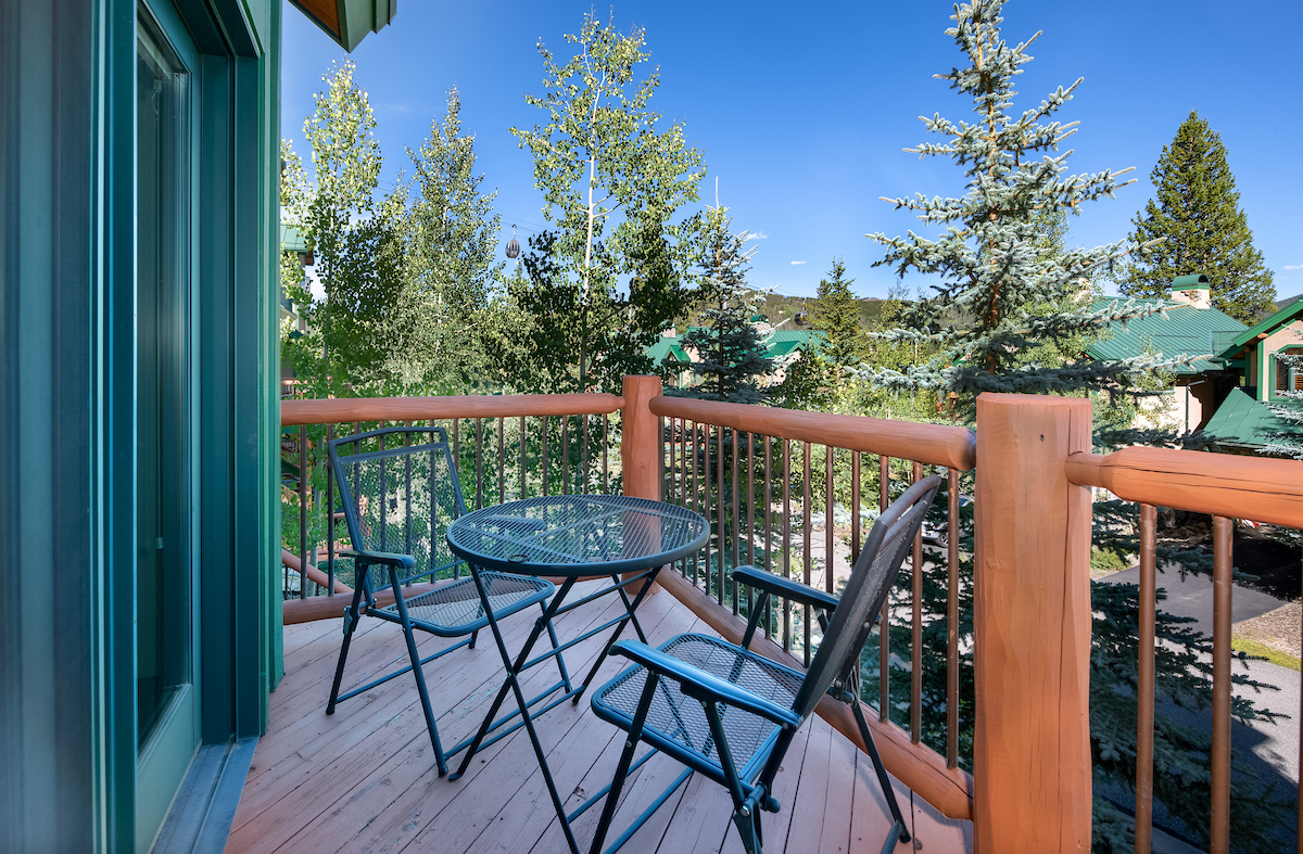 Woods Townhomes | Summit Mountain Rentals