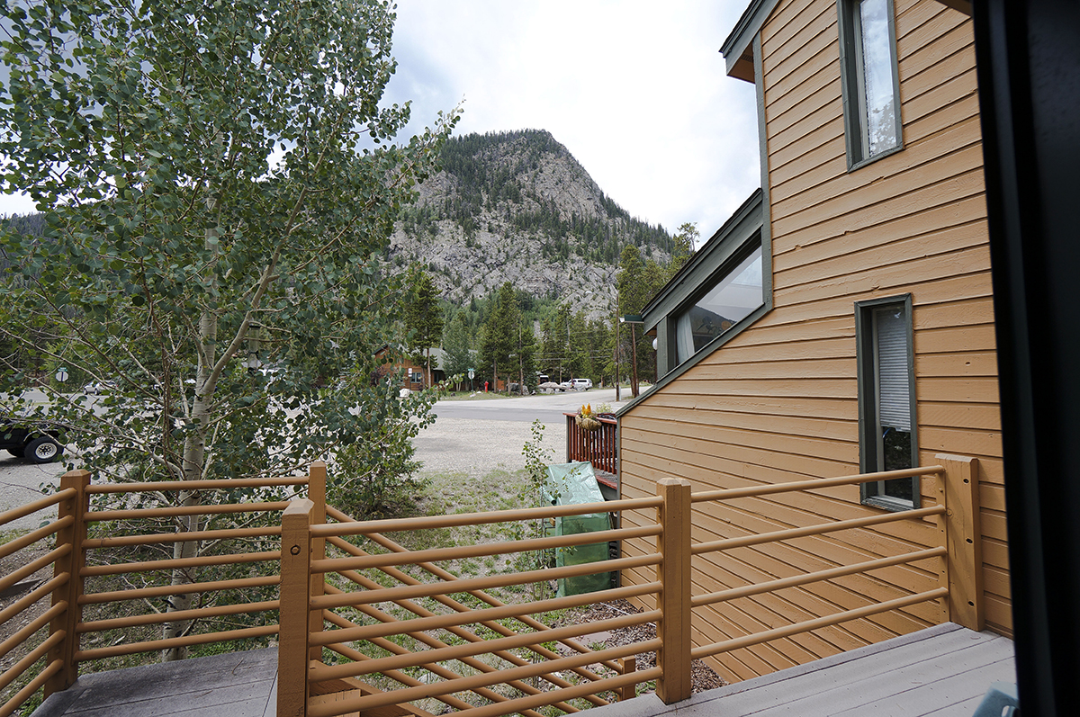 Spruce Point Townhomes Summit Mountain Rentals